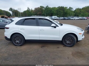 Porsche Cayenne III 2019 Porsche Cayenne S 2019 2.9L 2.9 Benzyna 434KM, zdjęcie 6