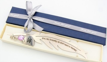 Закладка ДЛЯ книги с посвящением Любая ГРАВИРОВКА розовая