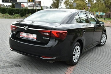 Toyota Avensis III Sedan Facelifting 2015 1.6 Valvematic 132KM 2015 Toyota Avensis 1.6 132KM 2015r. lift SALON climatr, zdjęcie 17