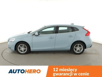 Volvo V40 II Cross Country Facelifting 2.0 T4 190KM 2017 Volvo V40 full LED jasne skóry klima auto, zdjęcie 1