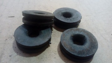 КРЕПЛЕНИЕ РЕЗИНОВЫХ ОБтекателей SUZUKI GSF 400 BADNIT