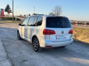Volkswagen Touran II 1.6 TDI 105KM 2014 Volkswagen Touran Raty Panorama Automat DSG Klimatronic Navi 7 osobowy Za, zdjęcie 26