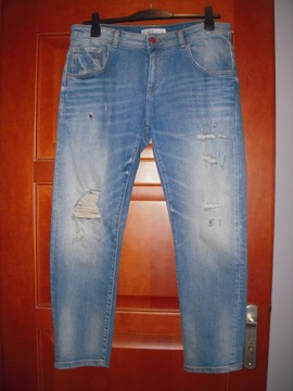 ZARA BASIC JEANSY BOYFRIEND ROZ. 42