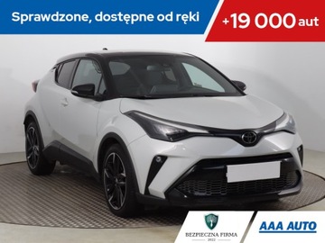 Toyota C-HR I Crossover Facelifting 2.0 Hybrid Dynamic Force 184KM 2022 Toyota C-HR 2.0 Hybrid, Salon Polska