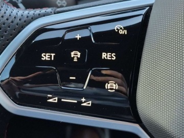 Volkswagen Golf VIII 2023 Volkswagen Golf GTI245kmStan wzorowy Niski Przebieg 2.0 Benzyna 245KM, zdjęcie 16