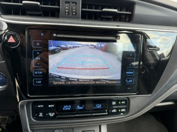 Toyota Auris II Touring Sports Facelifting 1.8 Hybrid 136KM 2017 Toyota Auris 1.8 HSD136KM Bezwypadkowy Serwisowany, zdjęcie 18