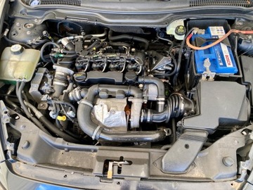 Volvo C30 Hatchback 3d 1.6 D DRIVe 109KM 2008 Volvo C30 https:youtu.bev1s6yTw2U9c 1.6 Diesel 110KM, zdjęcie 3