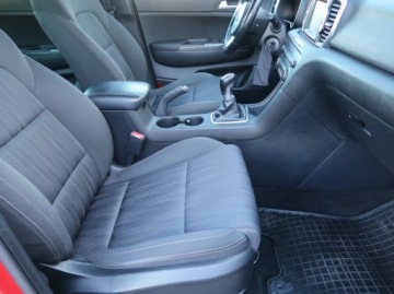 Kia Sportage IV SUV Facelifting 1.6 GDI 132KM 2018 Kia Sportage 1.6 GDI, Salon Polska, Serwis ASO, zdjęcie 8