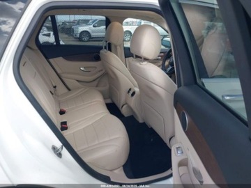 Mercedes GLC C254/X254 2022 Mercedes-Benz GLC 300 2022 2.0l 2.0 Benzyna 255KM, zdjęcie 12