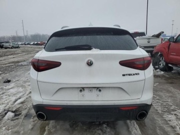 Alfa Romeo Stelvio 2021 Alfa Romeo Stelvio Sport, 2021r., 2.0L 2.0 Benzyna 280KM, zdjęcie 5