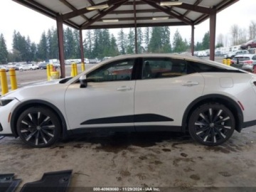 Toyota 2023 Toyota Crown 2023r., 4x4, 2.4L 2.4 Hybryda 264KM, zdjęcie 5