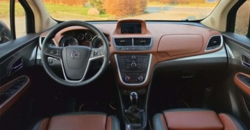 Opel Mokka I SUV 1.7 CDTI ECOTEC 130KM 2014 Opel Mokka 1.7 CDTI 130 kM 4x4 COSMO GrzanaKierownica+Skóry/Kamera, zdjęcie 19