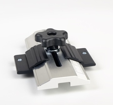 Насадка для пильного упора для резки тонких полос древесины Thin Rip.