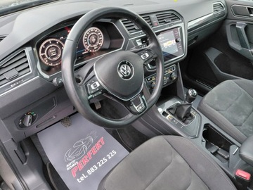 Volkswagen Tiguan II SUV 2.0 TDI 150KM 2018 Volkswagen Tiguan R-Line Kamera El.Klapa Kamera Navi Sensor Elektryka PDC, zdjęcie 12