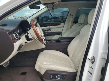 Bentley Bentayga 2020 Bentley Bentayga 2020 3.0l 3.0 Hybryda 443KM, zdjęcie 7
