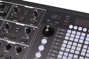 Аналоговый синтезатор Arturia PolyBrute Noir