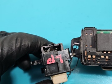 PŘEPÍNAČ SUBARU TRIBECA 05-14