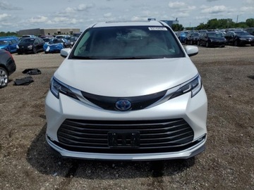 Toyota Sienna III 2024 Toyota Sienna Limited 2024 2.5l 2.5 Hybryda 245KM, zdjęcie 5