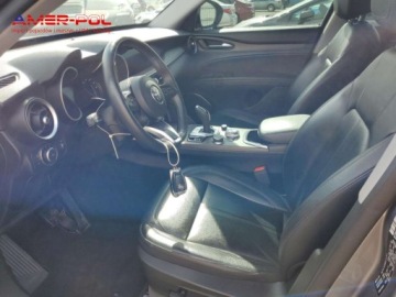 Alfa Romeo Stelvio 2021 Alfa Romeo Stelvio 2021 Alfa Romeo Stelvio Ti AWD 22.0 Benzyna 280KM, zdjęcie 8