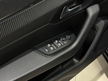 Peugeot 508 II SW 1.5 BlueHDi 130KM 2021 Peugeot 508 Allure Pack / Blind spot / Asystent pa, zdjęcie 18