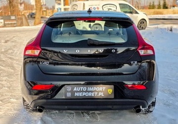 Volvo V40 II Hatchback Facelifting 1.5 T3 152KM 2017 Volvo V40 T3 AUTOMAT 1-Wl Salon Polska 2xOpony 1.5 Benzyna 152KM, zdjęcie 36