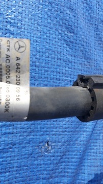 PŘÍVOD TRUBKA KLIMATIZACE W463 320CDI A6422300956