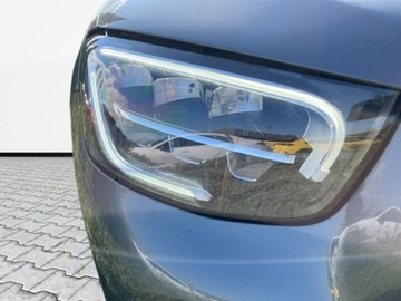 Mercedes GLC C254/X254 2022 Mercedes-Benz GLC 2.0 Benzyna 197KM, zdjęcie 27