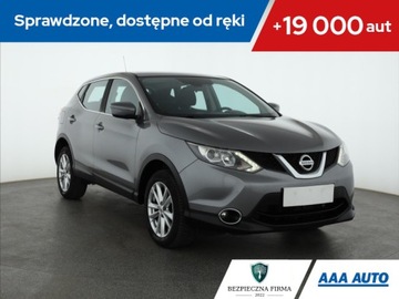 Nissan Qashqai II Crossover 1.2 DIG-T 115KM 2016 Nissan Qashqai 1.2 DIG-T, Salon Polska