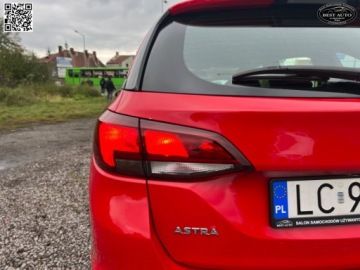Opel Astra K Sports Tourer 1.4 Turbo 125KM 2016 Opel Astra Szwajcaria Gwarancja techniczna Model 2017 1.4 Turbo 1.4, zdjęcie 14