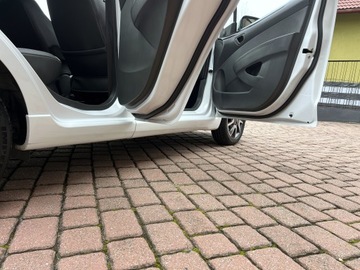 Chevrolet Spark II Hatchback 1.0L DOHC 68KM 2011 Chevrolet Spark TYLKO 126tyśkm! 1WŁ 1.0b ORYGINAŁ LAKIER 2011r LT SKÓRY!, zdjęcie 15