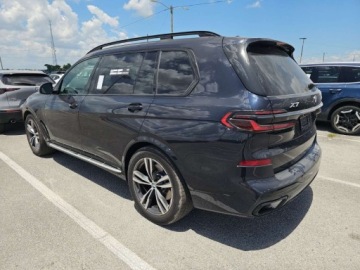 BMW X7 2026 BMW X7 2026 BMW X7 xDrive40i M SPORT LINE 3.0 Benzyna 375KM, zdjęcie 3