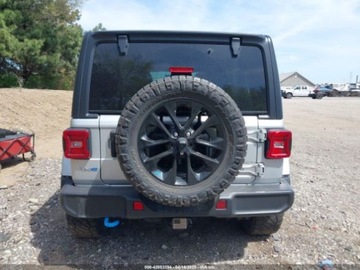 Jeep Wrangler IV 2023 Jeep Wrangler 4XE Sahara 2023 2.0l 2.0 Hybryda 270KM, zdjęcie 4