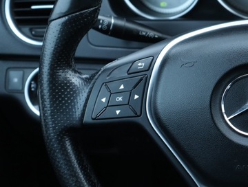 Mercedes Klasa C W204 Limuzyna 2.2 200 CDI BlueEFFICIENCY 136KM 2011 Mercedes C C 200 CDI, Salon Polska, Automat, zdjęcie 16