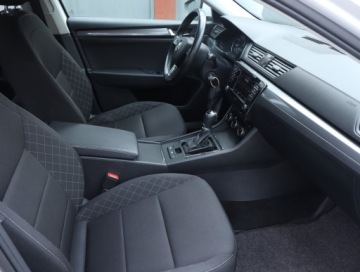 Skoda Superb III Liftback Facelifting 1.5 TSI 150KM 2019 Skoda Superb 1.5 TSI, Salon Polska, Automat, zdjęcie 8