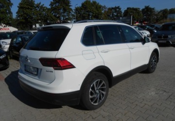 Volkswagen Tiguan II SUV 2.0 TDI 150KM 2017 Volkswagen Tiguan Volkswagen Tiguan II 2.0 TDI 150 KM DSG 2.0 Diesel 150KM, zdjęcie 4