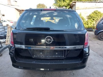 Tylna klapa bagażnika Opel Astra H III kombi Z20R