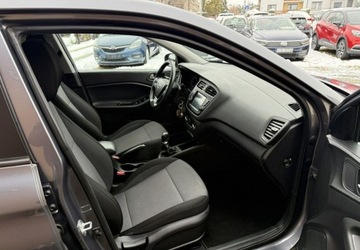 Hyundai i20 II Hatchback 5d Facelifting KAPPA 1.2 MPI 84KM 2018 Hyundai i20 1,2 84KM Klimatyzacja Kamera CarPlay 1.2 Benzyna 84KM, zdjęcie 24