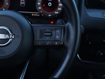 Nissan Qashqai III Crossover 1.3 DIG-T MHEV 158KM 2022 Nissan Qashqai 1.3 DIG-T MHEV, Salon Polska, zdjęcie 20