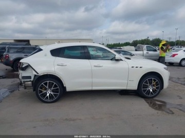 Maserati Levante 2018 Maserati Levante Maserati Levante S GranLusso 3.0 Benzyna 424KM, zdjęcie 5