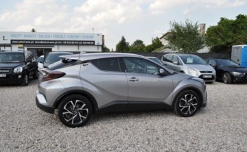 Toyota C-HR I Crossover 1.8 Hybrid 122KM 2018 Toyota C-HR 1.8 Hybryda Kamera Cofania Nawigacja Grz.siedzenia 1.8 Hybryda, zdjęcie 5