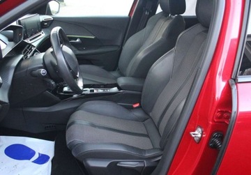 Peugeot 2008 II e-SUV Elektryczny 50kWh 136KM 2020 Peugeot 2008 e-2008 GT Line Elektryczny 136KM, zdjęcie 11