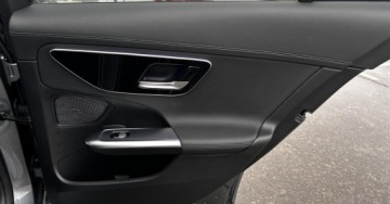 Mercedes Klasa C W206 Limuzyna 1.5 180 170KM 2025 Mercedes-Benz Klasa C AMG Line CarPlay Android Auto Martwe Pole Kamera Sal, zdjęcie 25