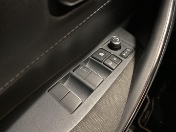 Toyota Corolla XII TS Kombi Facelifting 1.8 Hybrid 140KM 2023 Toyota Corolla 1.8 Hybrid Comfort Seria E21 (2019-, zdjęcie 19