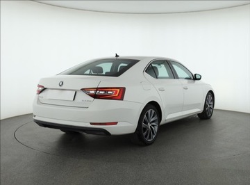 Skoda Superb III Liftback 1.6 TDI 120KM 2016 Skoda Superb 1.6 TDI, Salon Polska, Automat, Navi, zdjęcie 4