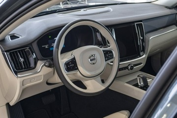 Volvo V60 II  Kombi Facelifting 2.0 B4 B 197KM 2025 Volvo V60 Plus Dark B4 Mild hybrid Benzyna 197 KM, zdjęcie 11