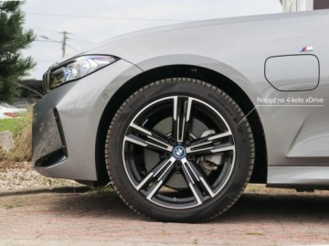 BMW Seria 3 G20-G21 Touring 2.0 330e 292KM 2023 BMW Seria 3 330e xDrive Touring 2.0 Hybryda Plug-in 292KM, zdjęcie 31