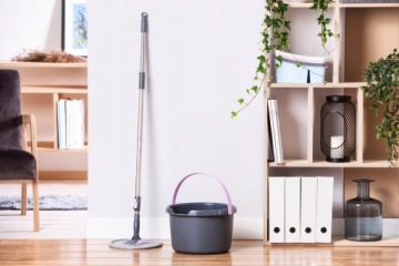 ХИТ Новое поколение вращающейся швабры YORK Roll&Up