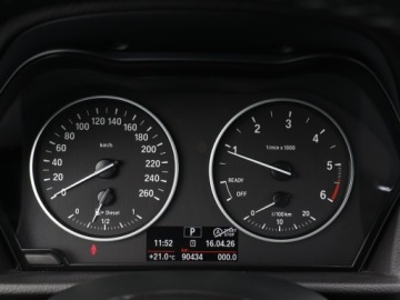 BMW Seria 2 F22-F23-F45-F46 Gran Tourer 218d 150KM 2016 BMW 2 Active Tourer 218d Active Tourer, zdjęcie 10