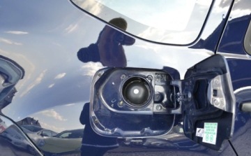 Dacia Duster I SUV Facelifting 1.6 16V 105KM 2014 Dacia Duster 1.6 - bezwypadkowa - Niski przebieg - Oplacona - KLIMATYZACJA, zdjęcie 33