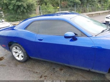 Dodge Challenger III 2021 Dodge Challenger 2021 Dodge Challenger SXT RWD 3.6 Benzyna 305KM, zdjęcie 7